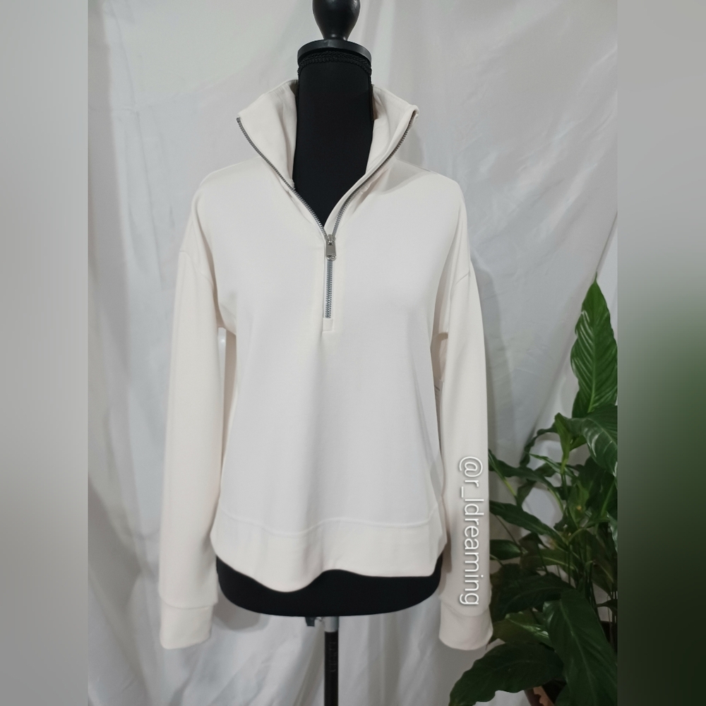 NWT Athleta Seasoft Quarter Zip Size XS In Magnolia White
